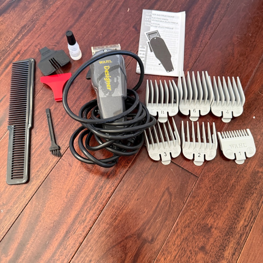 Wahl Designer 8355 Professional Corded Hair Clipper Barber Guards Comb Kit USA